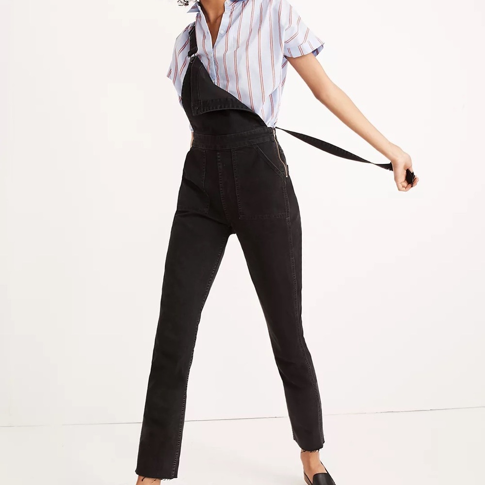 madewell skinny raw hem overalls size small